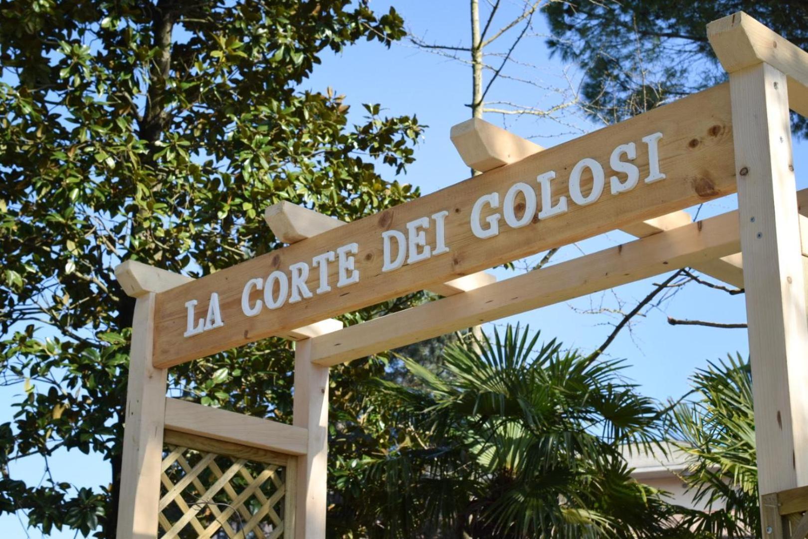 Aparthotel Costa Paradiso Lido Adriano Ngoại thất bức ảnh